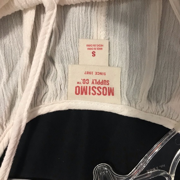 Bundle of 3 cold shoulder tops - Picture 8 of 8